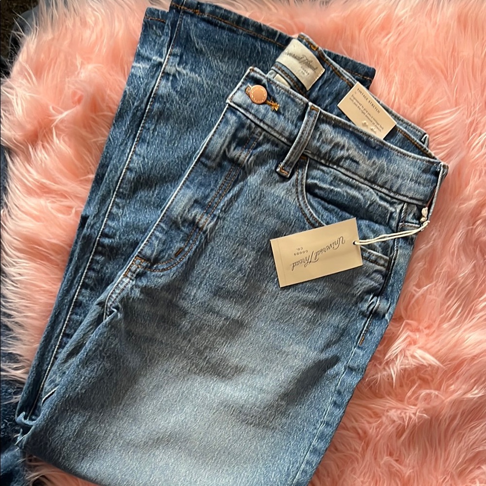 Universal Threads Women's Blue Jeans🌺